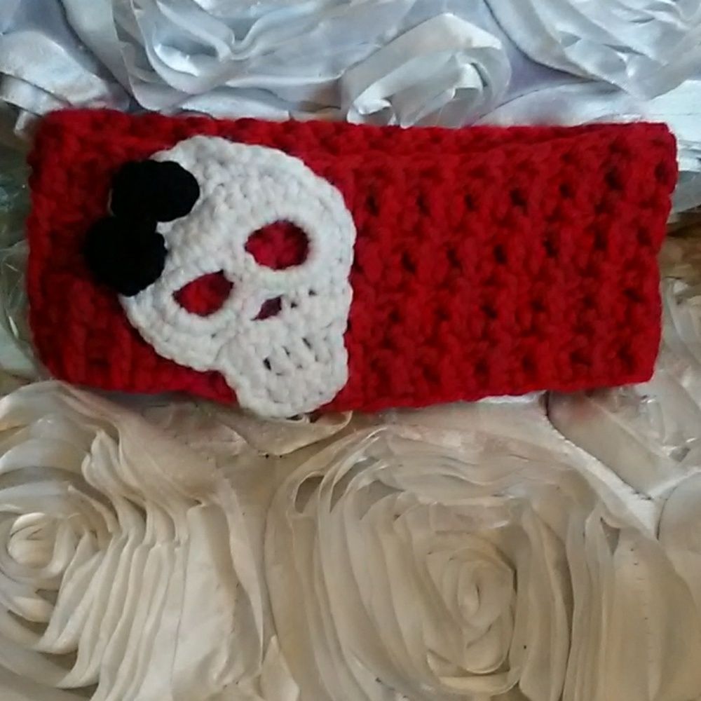 Handmade crochet headband/earwarmer